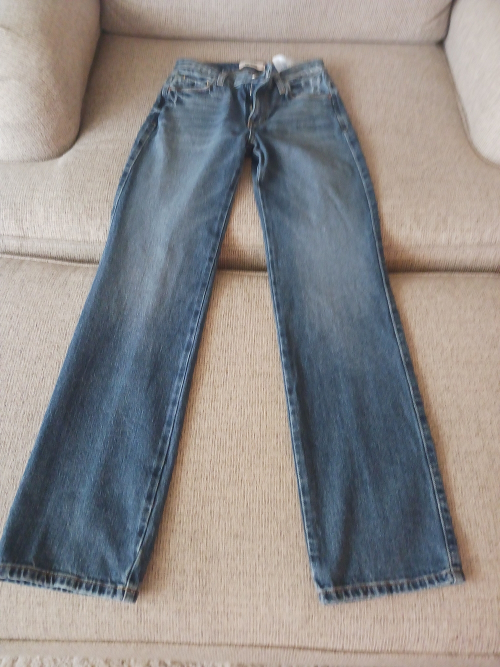 Guess Womens Sexy Straight Jeans in Dark Blue Wash